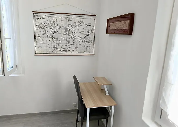 Nuovo 2 Tra E Maranello Ferrari *