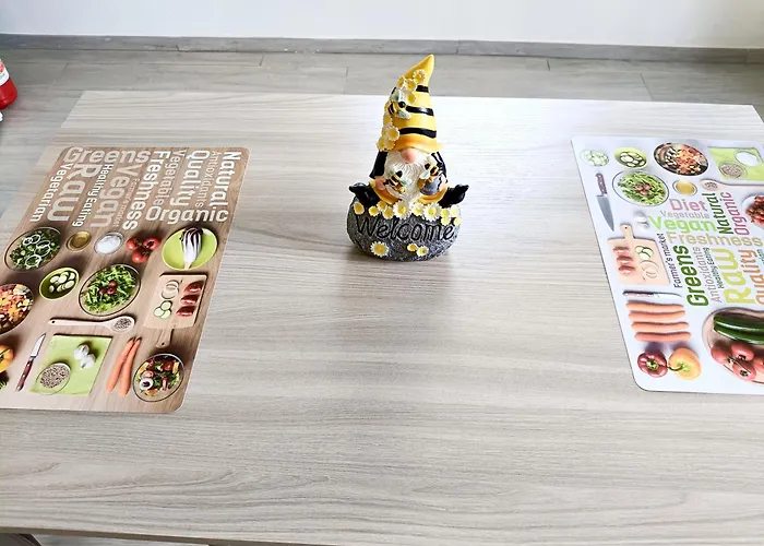 Nuovo 2 Tra E Maranello Ferrari Modena